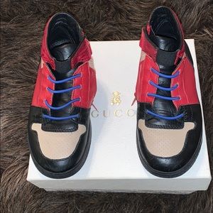 Kids Gucci sneakers size 26 European